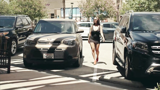 She gets a copious internal ejaculation