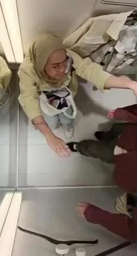 H&M Fitting room 3