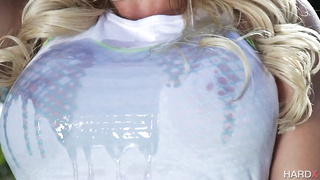 Oil For Blonde Hottie