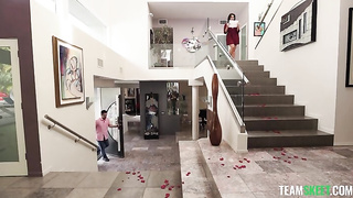 T i t t y A t t a c k 2023.02.10 Roxie Sinner Valentines Date XXX