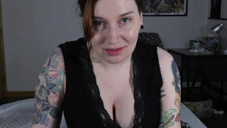 Bettie Bondage - NYE Part 2 : Mom Is Your Hotwife