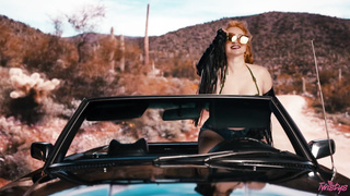 Emma Magnolia - Roadside Attraction [TWISTYS]