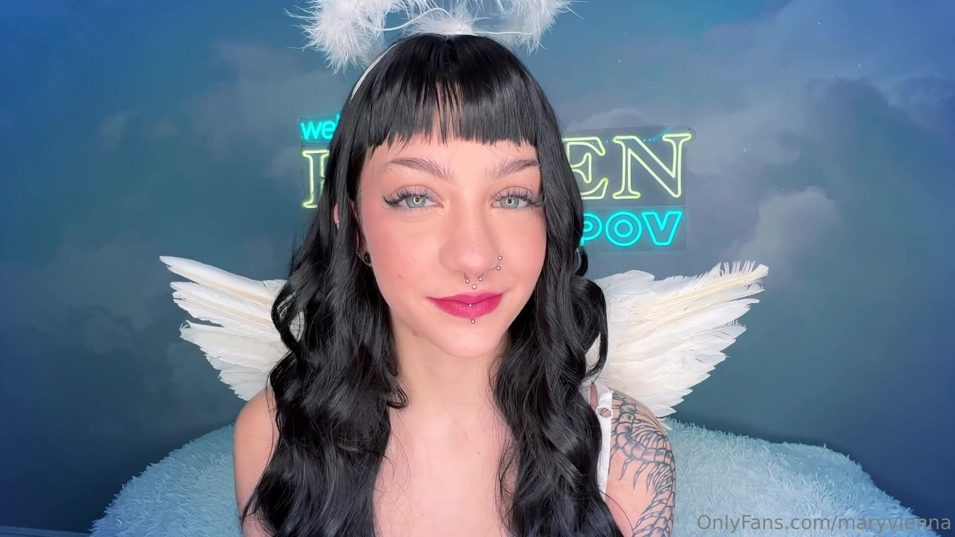 Mary Vienna - Mary Goes To Heaven [HeavenPOV]