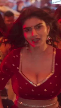 Celebrity anveshi jain