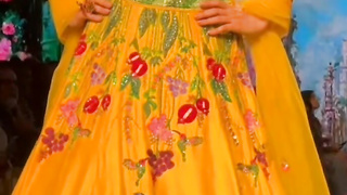 Celebrity Neha Sharma 3 video