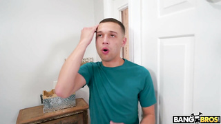 violet-myers-where-the-fuck-is-my-nurse_720p