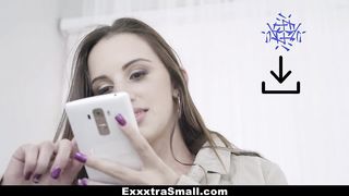 Little Size Girl Fucks With Large Man - HD