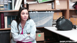 Karlee Grey shoplifter