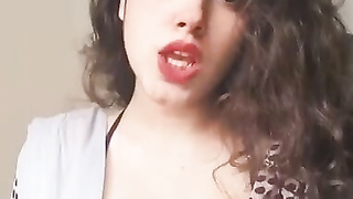 Celebrity muskaan varshaney