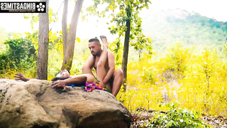 Yaha Kaha Karoge Koi Aa Jayega - Indian Sucharita Bindastimes