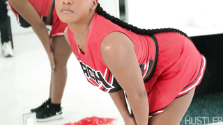 Lily Starfire cheerleader