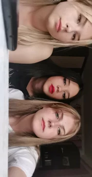 group of girls flashes for the camera