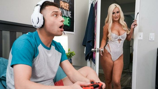 She Craves Cum Inside Her with Tiffani Madison, Johnny Love