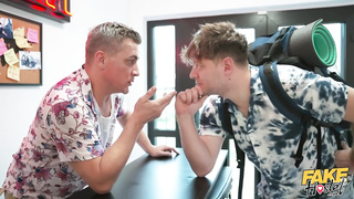 [FakeHostel] Mia Trejsi, the jealous boyfriend