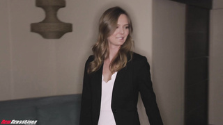 SEXY GIRL KEEPS IT NICE AND TIGHT FOR HER BOSS