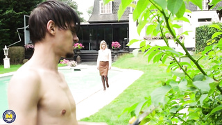 Nikky Clarisse needs a creampie in the garden