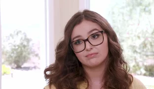 Leana loving Twitter full 2 video