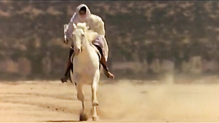 Latoya Jackson biography and beautiful modeling video