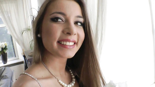 Roxy Bell fucks Omar Galanti