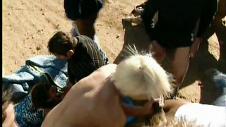 Atracada y follada Movie 143