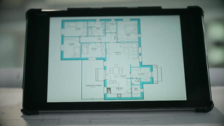 Girls at work - The associates