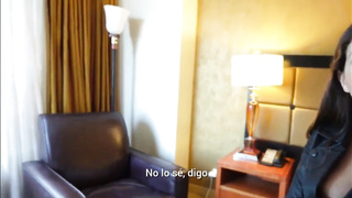 Hotel con mi madrastra sub español(subtítulos automaticos)