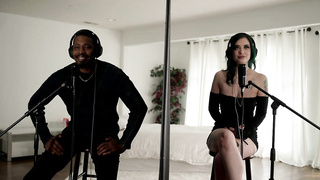 BellesaHouse-Gia Paige