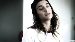 XXX 2018.01.18 Uma Jolie Converting My Sister XXX