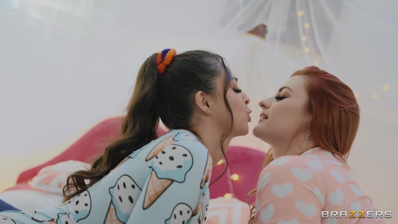 Abigaiil Morris, Sammy Torres - Big Tit Hostel Takeover [BRAZZERS]