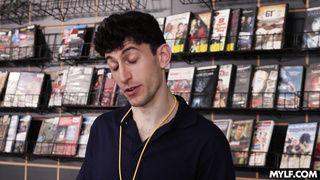 Sarah Arabic – Missed Connections 2 video