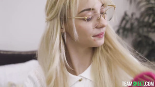 Cecelia Taylor the girl next-door