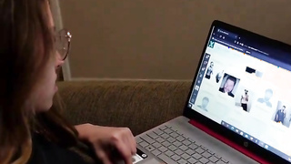 Glasses girl Twitter full 10 video