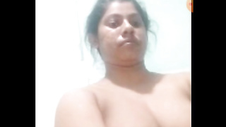 bangladeshi bhabhi naked bath for her lover video call