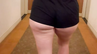 HotYogaWife - Husband Films His Hotwife BBC Adventure [OF]
