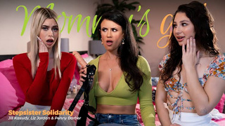 Hot Stepsister Solidarity