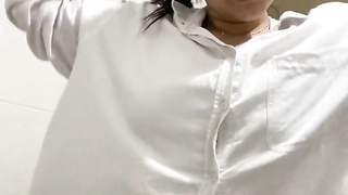 Thick ass girl nude selfie in viral sex video by Khan