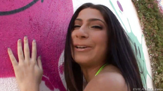 Allie n mike adriano