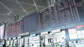 [DANDY-900] Unexpected Filming at the Convenient Workplace of a High-Class Beauty CA Who Secretly Pr