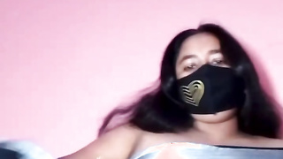 Model Shreya-Dotto 01