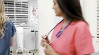 Lesbians having fun together 570