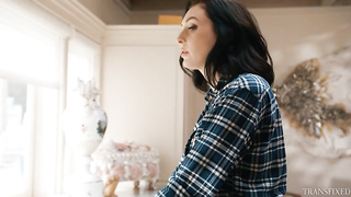 Hot Family Jewels XXX