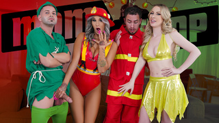 Mandy Rhea, Sydney Paige - Sexy Halloween Treat