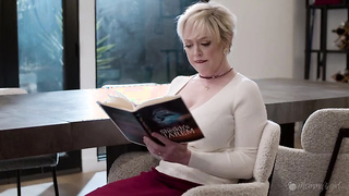 Lesbians having fun together 637