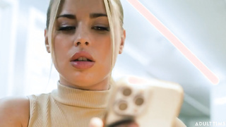 Lesbians having fun together 676