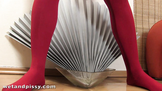 Piss video (2013) Violette