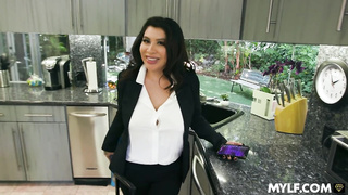 XXX Tokyo Lynn - Work-Life-Sex Balance 