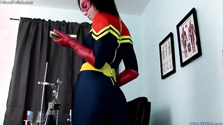 HYPNOTIZED SUPERHERO