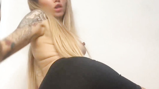 blonde+dildo