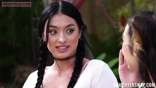 parents like their daughters' pussy