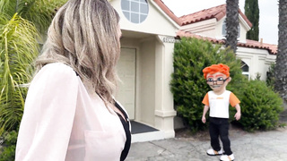 Sexy realtor heard I drive a hard bargain